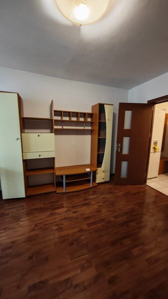 Drumul Taberei Favorit str Sibiu, vanzare garsoniera