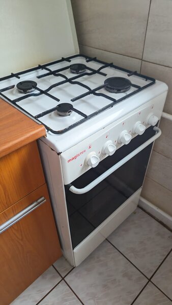 Drumul Taberei Favorit str Sibiu, vanzare garsoniera